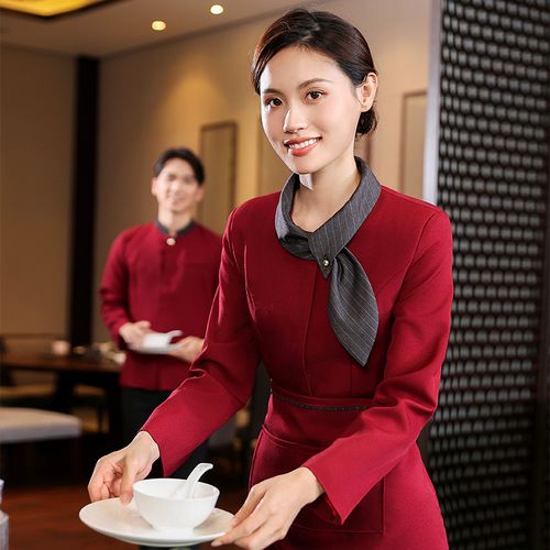 端莊雅致，服務新風尚 秋冬中式宴會廳女服務員套裝設計解析